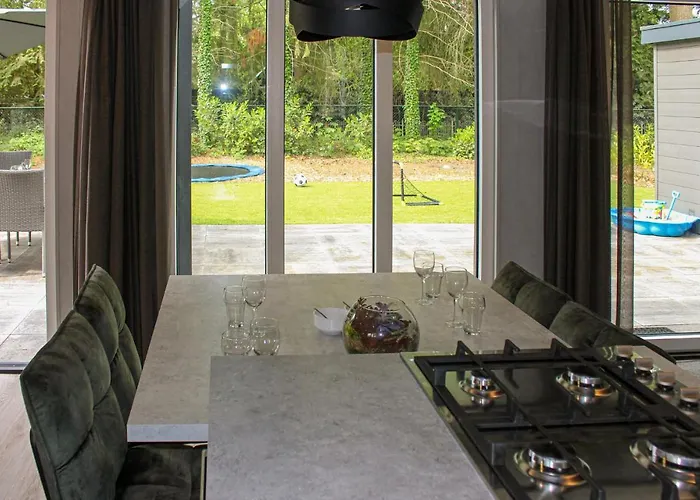 Cozy In With Wifi 펜션 에페